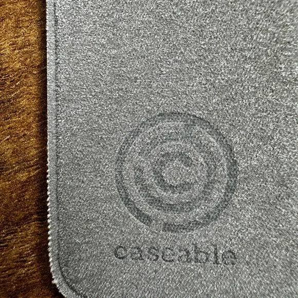 Caseable Tablet Sleeve - Picture 4 of 7